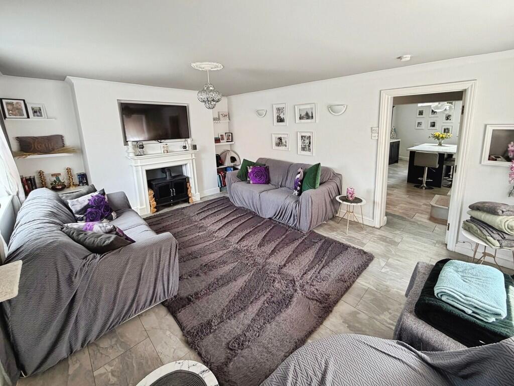 Alfred Street, Westbury - More