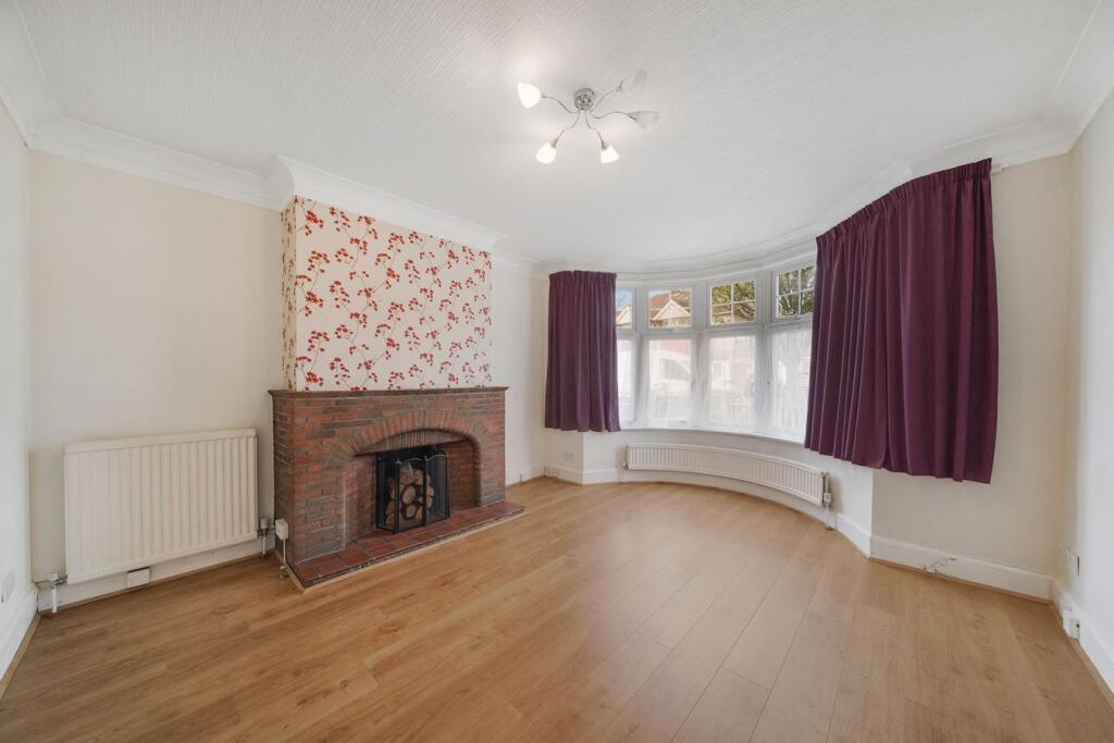 House in Harrow - View 2