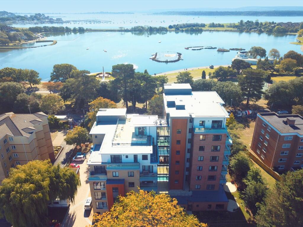 47 Parkstone Road, Poole, BH15