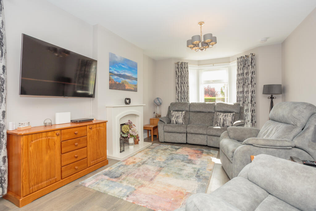 House in Dumfries, Maxwelltown, Laurieknowe - View 2
