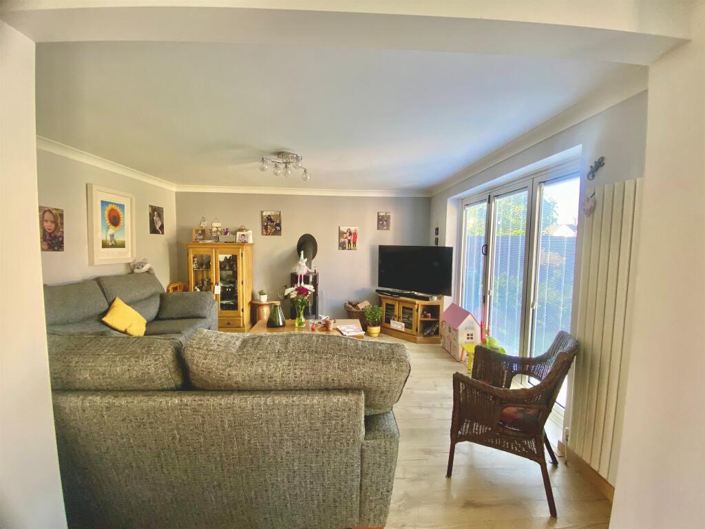 House in Fenland, March - View 4