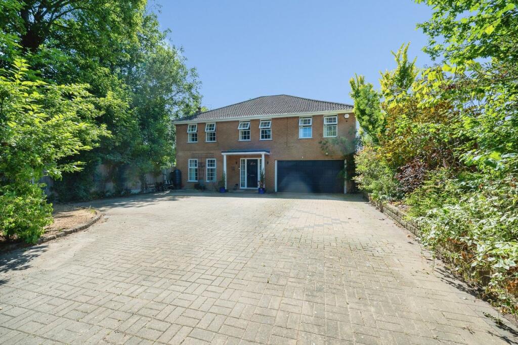 Main image of property: Main Street, Fulstow, Louth, LN11