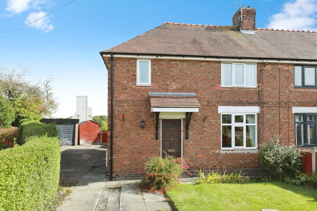3-bed house on Meadow Grove, Winsford, Cheshire, CW7, £180,000