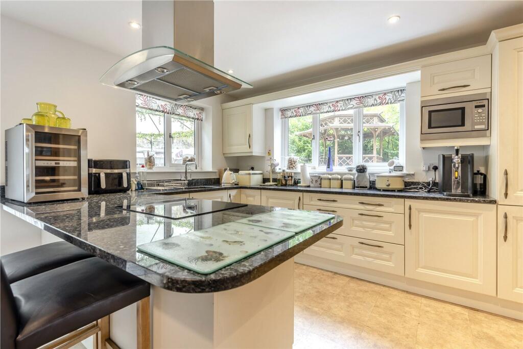 36c Ironbridge Road photo 4