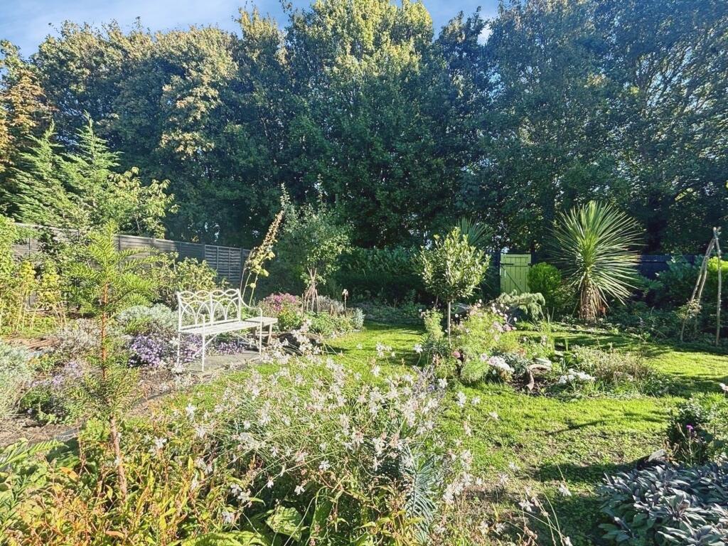 House in Tonbridge - View 4