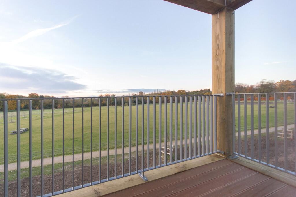 Apartment in Cambridge - View 5