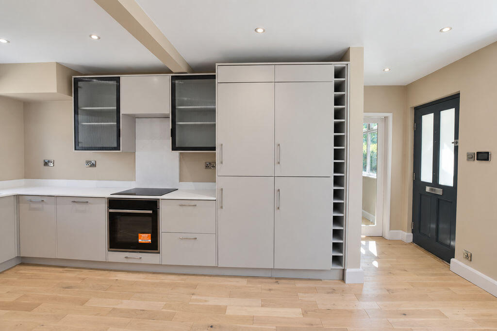 House in South Kesteven, Northfields, Stamford - View 5
