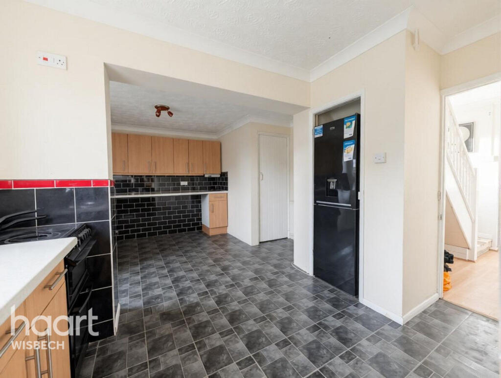 House in Peterborough - View 4
