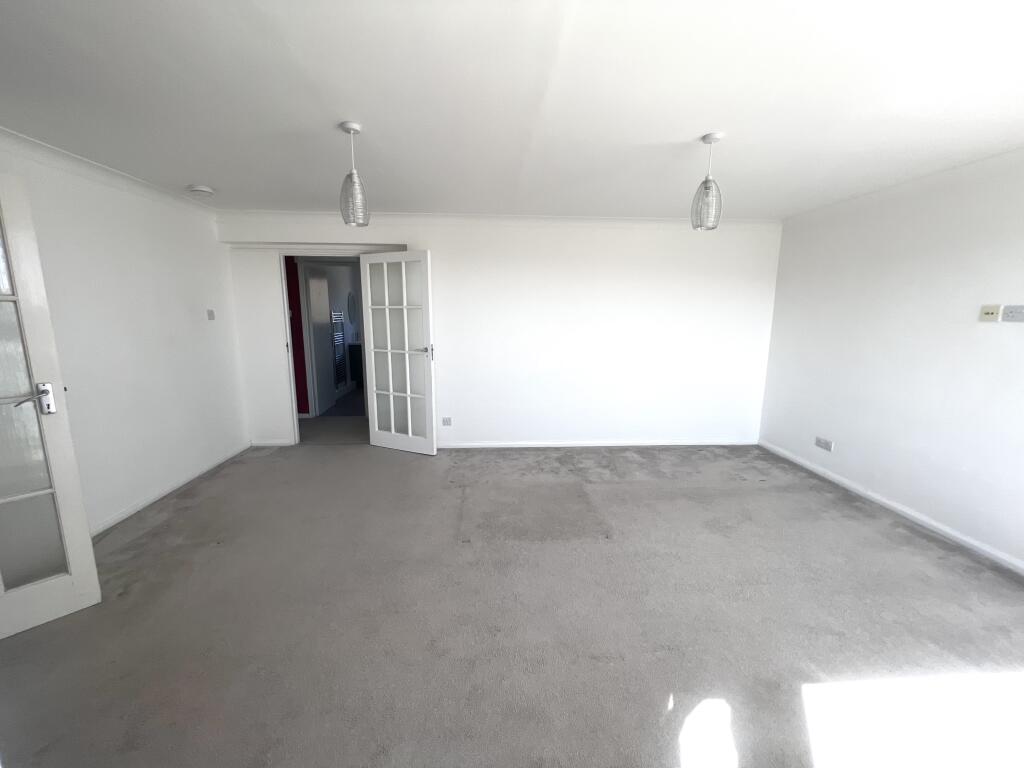 Apartment in Brighton - View 5