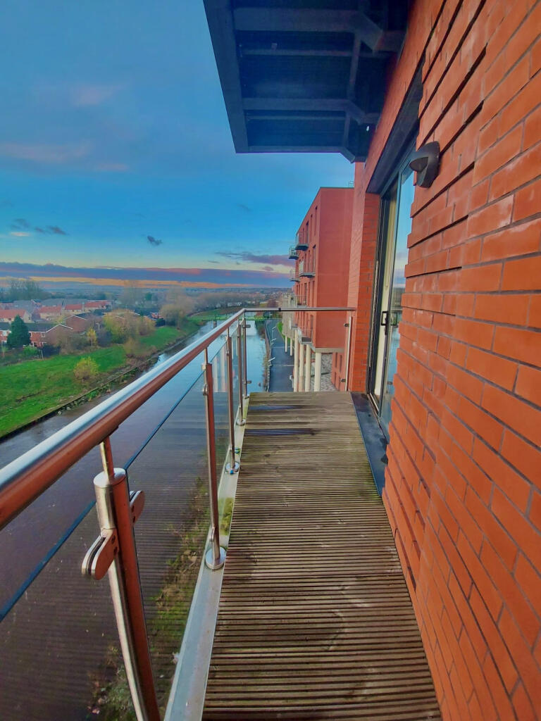 Main image of property: Adelphi Wharf 1, 11 Adelphi Street, Salford, Lancashire, M3