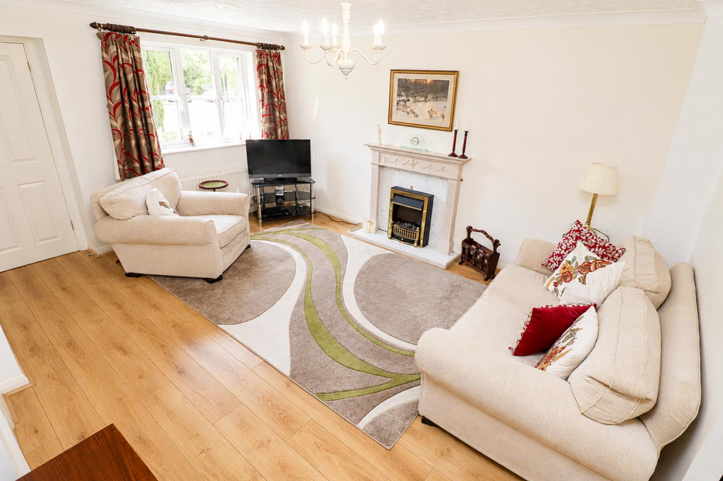 House in Hart, Crookham Village - View 3