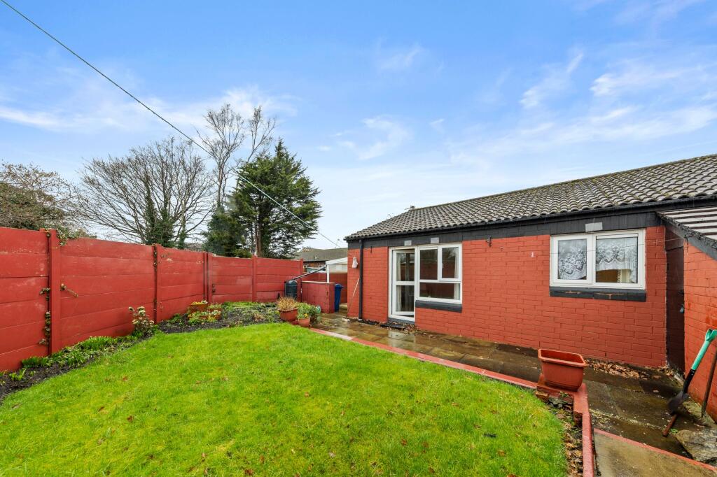 Whitworth Close, Birchwood, WA3 – pohled 5