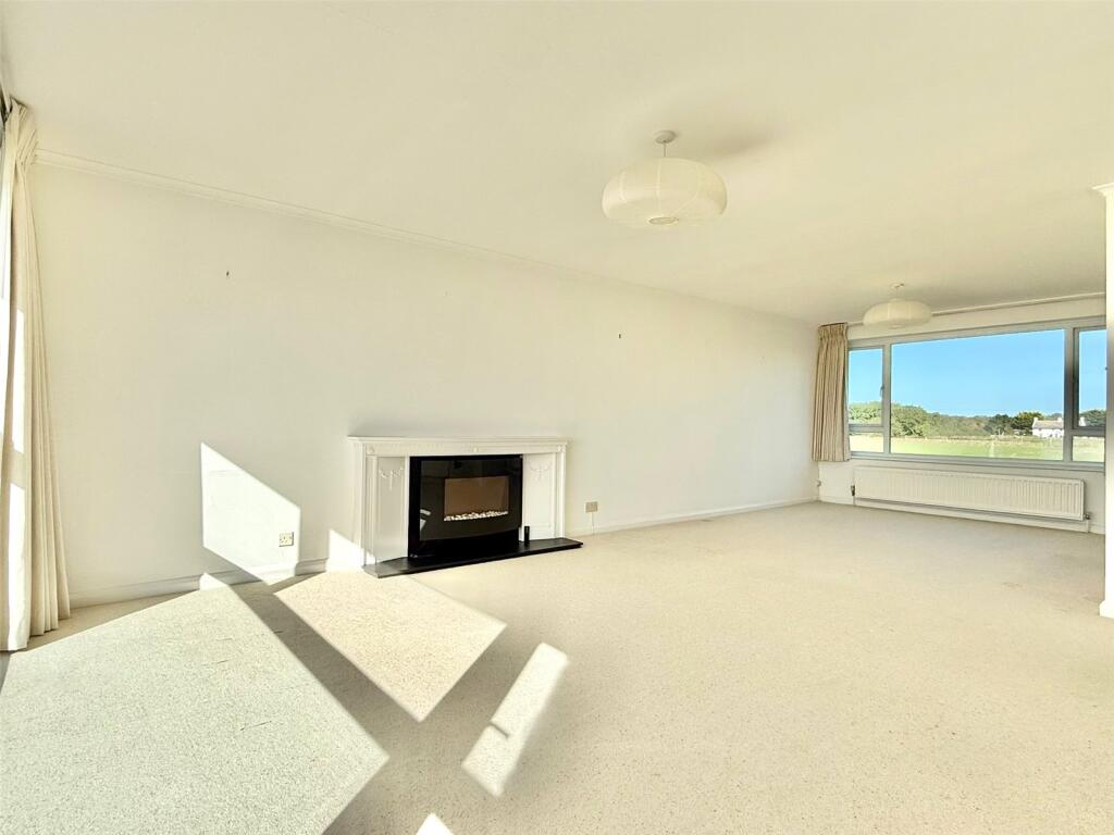 House in Keyhaven, Milford-on-Sea - View 5
