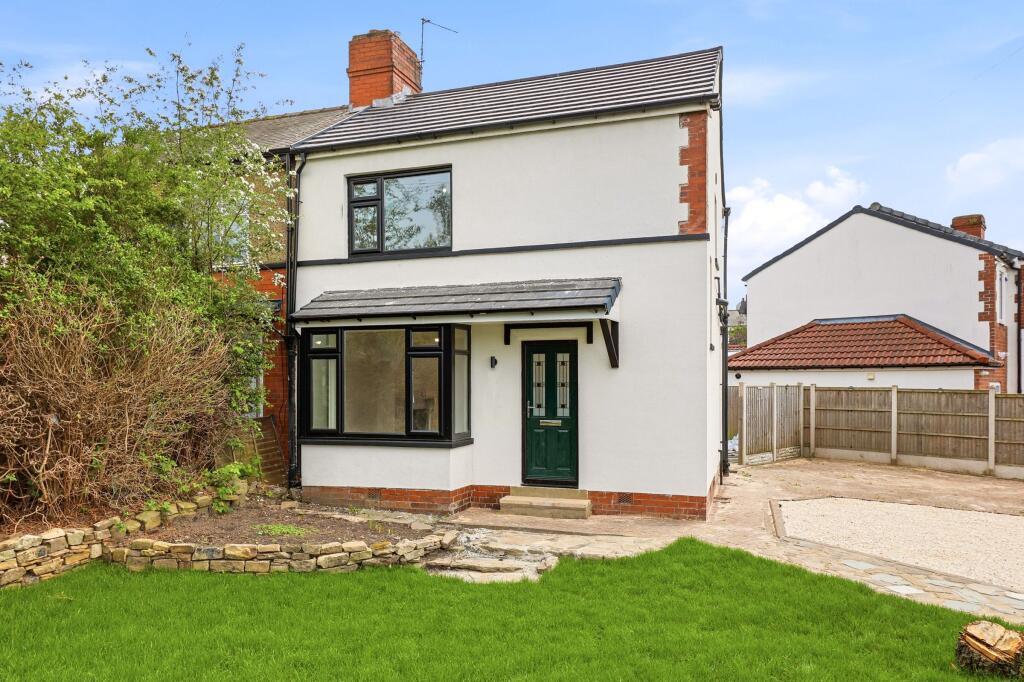 Main image of property: Pinfold Grove, Leeds
