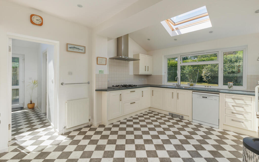 Swains Road, Bembridge - View 4