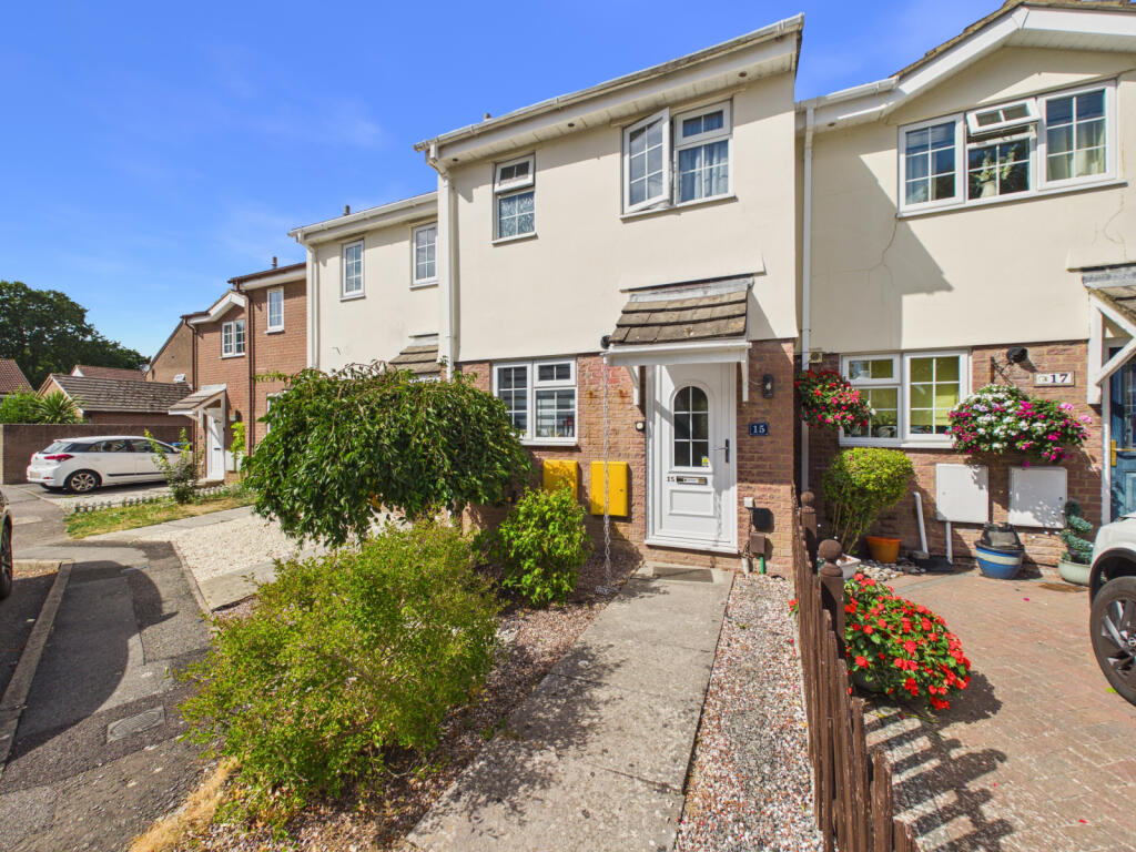 Main image of property: Bluebell Close, Locks Heath, SO31 6XE
