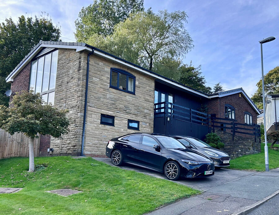 Main image of property: Manor Close, Grasscroft, Oldham