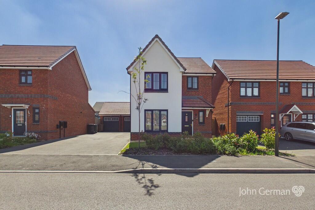 3-bed detached on Thorneywood Road, Drakelow, £299,950