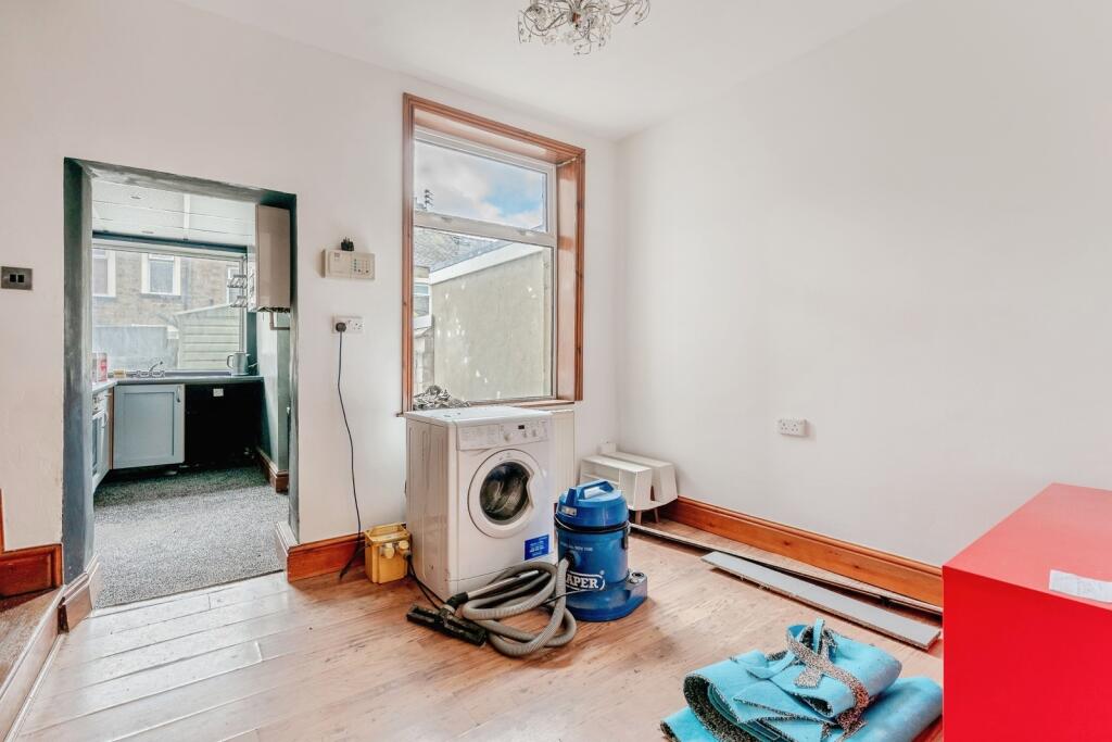 House in Blackburn - View 4