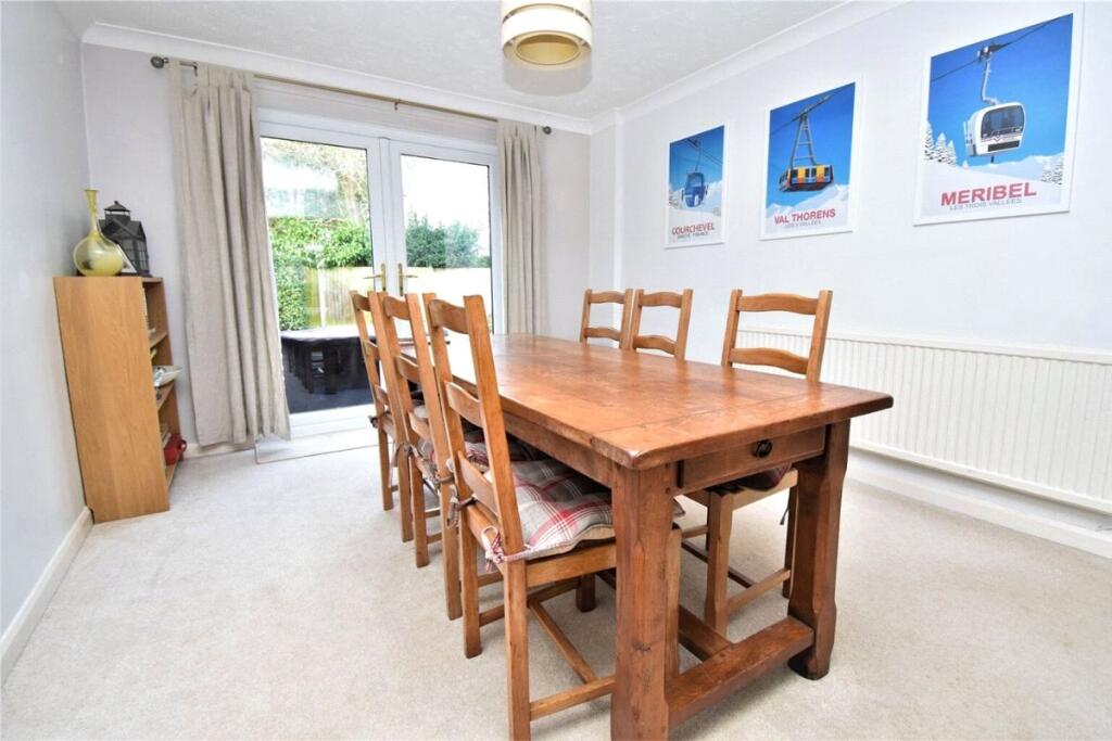 Middle Mead, Hook, Hampshire, RG27 - View 5