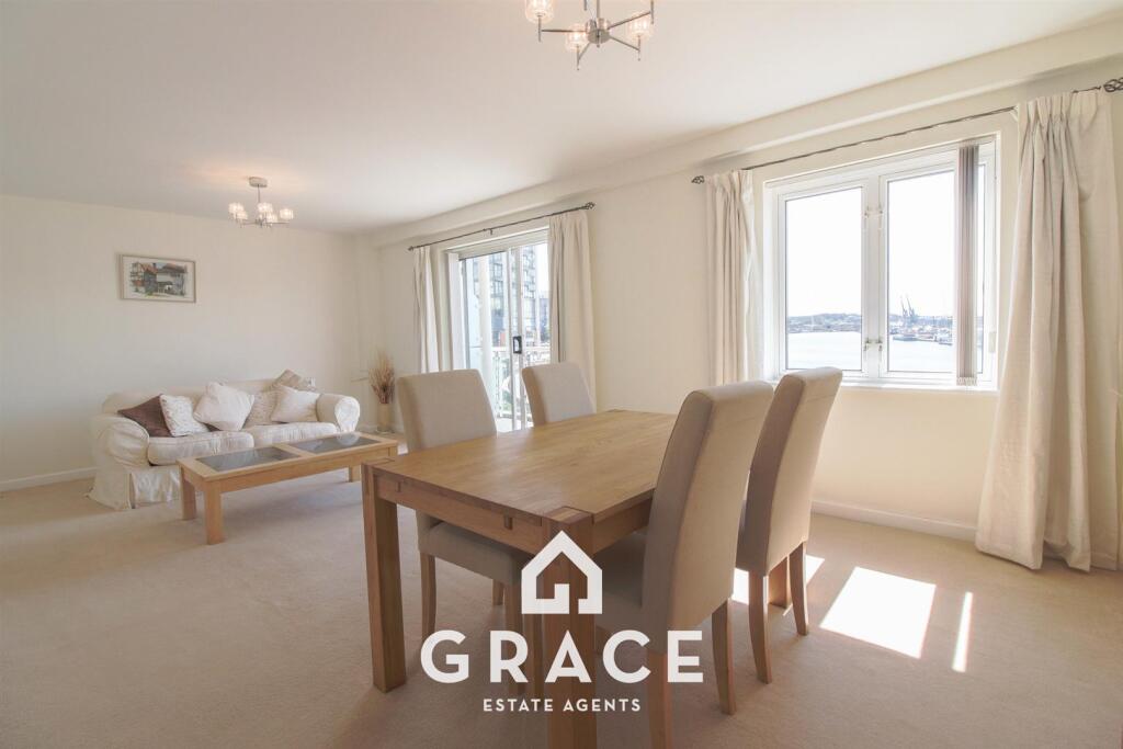Apartment in Ipswich, Stoke - View 3