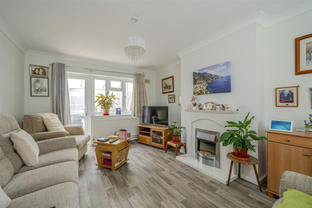 Windmill Road, Hemel Hempstead, HP2 photo 2