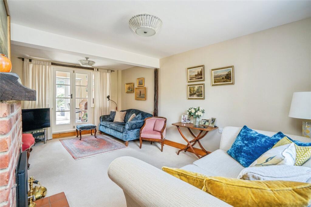 House in Southampton - View 4