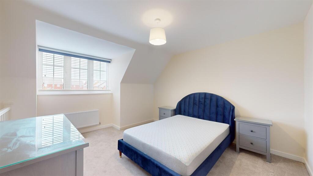 House in Shrewsbury, Sutton Farm - View 5