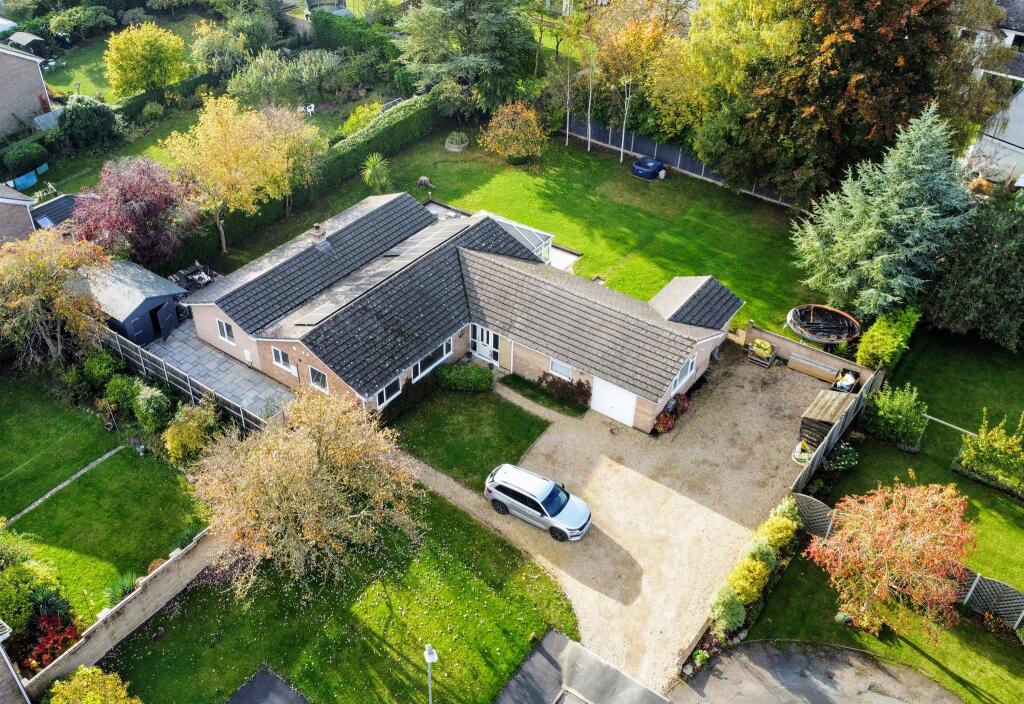 4-bed bungalow on Kelthorpe Close, Ketton, Stamford, £840,000