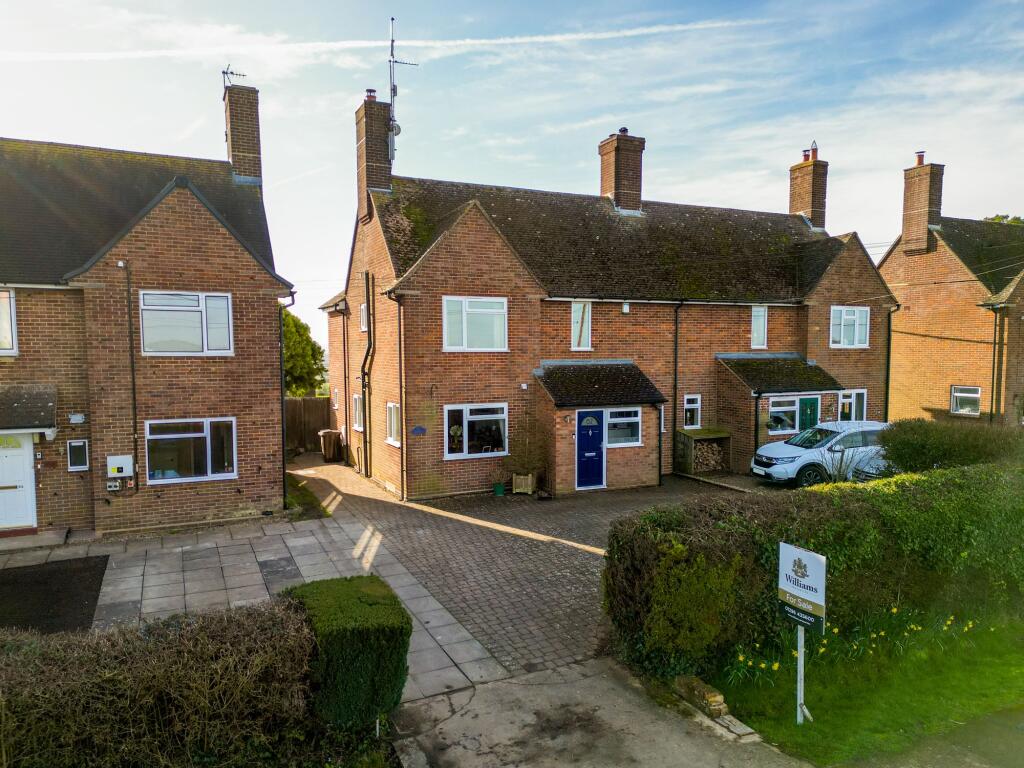 Main image of property: Aston Abbotts Road, Weedon, HP22