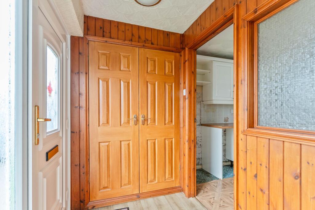 House in Newport - View 5