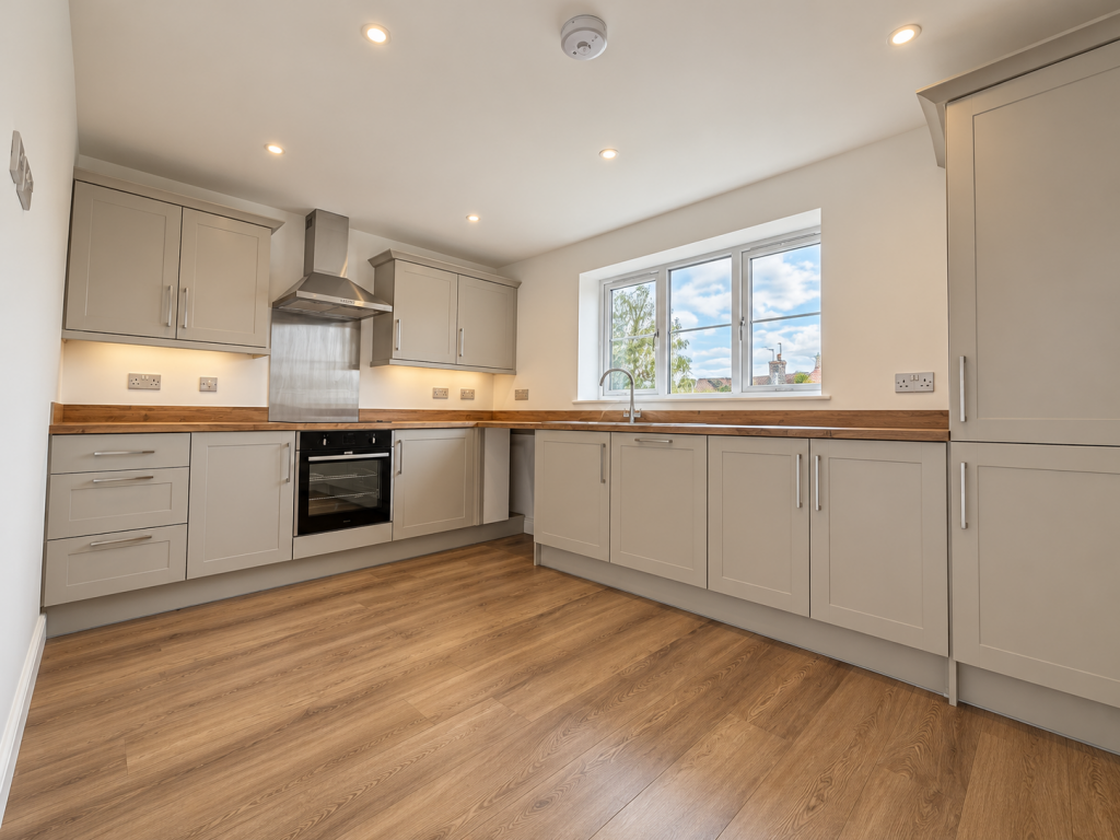 House in Mansfield, Meden Vale, Warsop - View 4