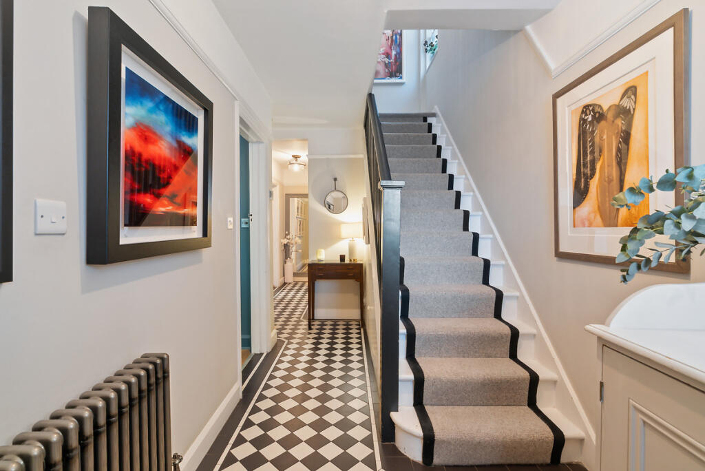 Lower Road, Cookham, SL6 - View 2