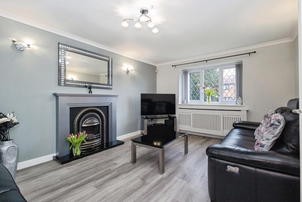 Hartswood Close, Denton, Manchester, Greater Manchester, M34 photo 4