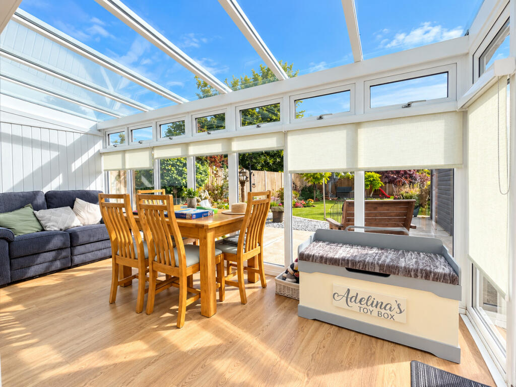 House in Southend-on-Sea - View 5
