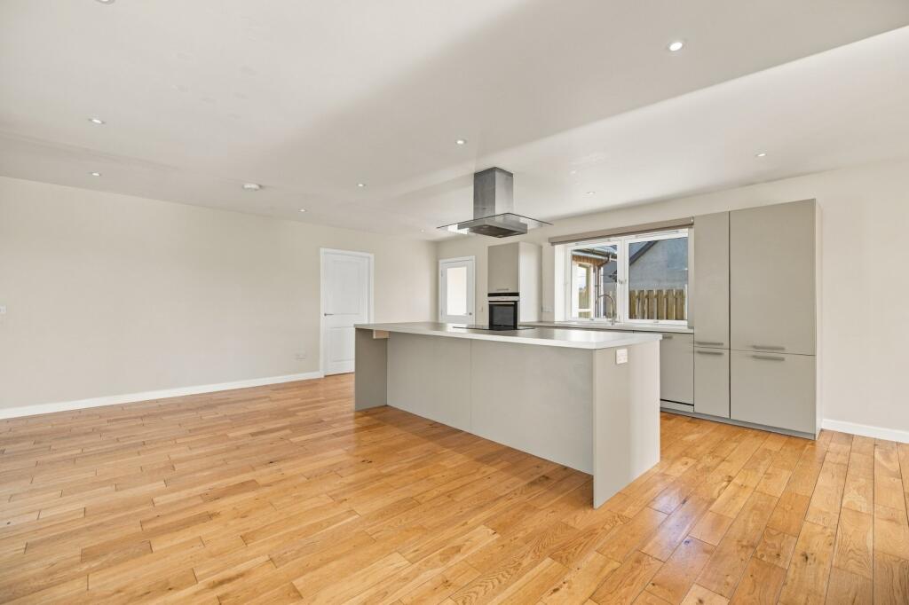 House in Drumlithie, Aberdeenshire - View 5