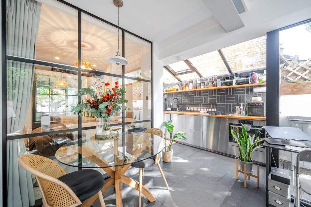 Main image of property: Macroom Road, Queens Park, London, W9