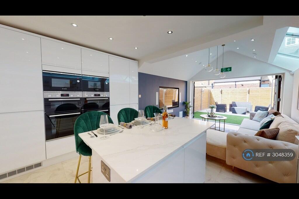 House in London - View 4