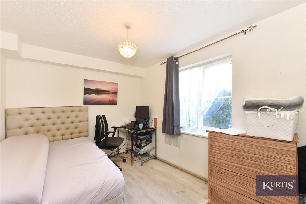 Apartment in London - More