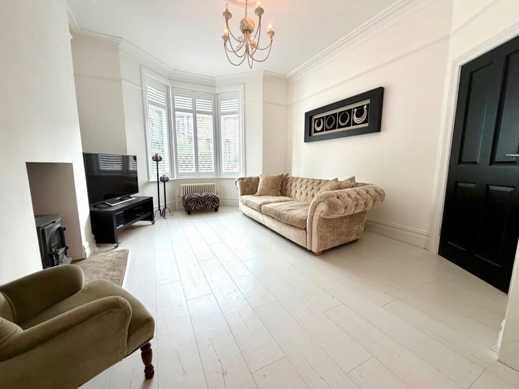 House in Barnsley, Kingstone - View 5