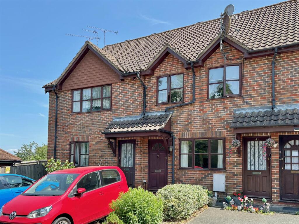 1-bed flat on Allotment Lane, Sevenoaks, £250,000