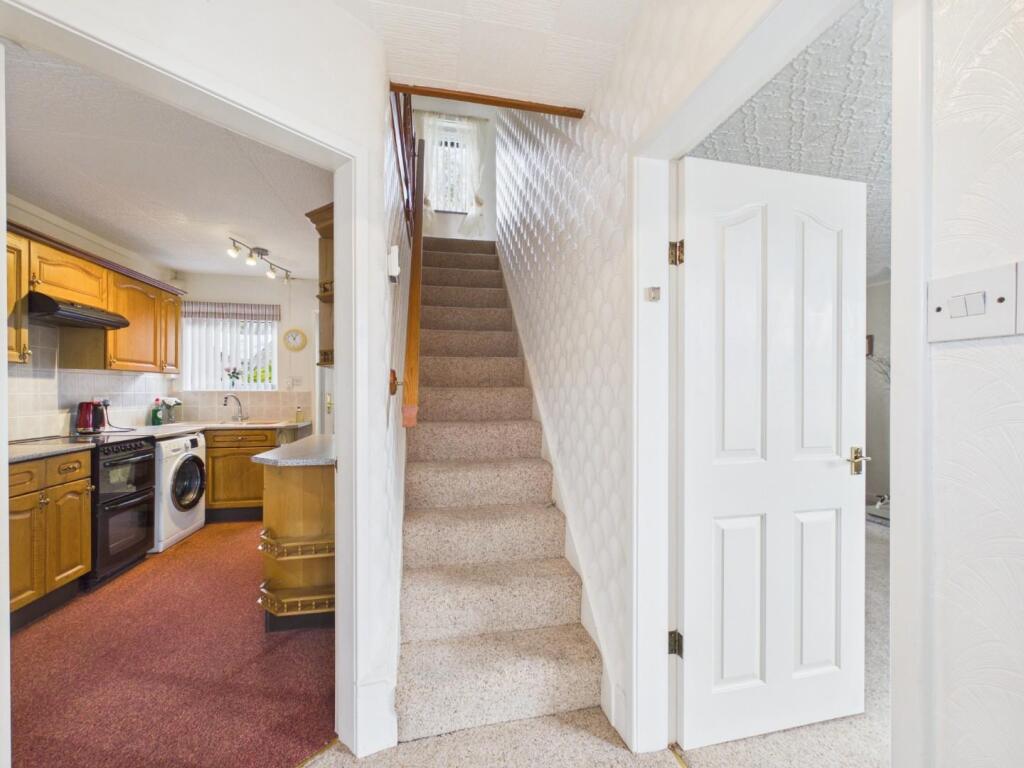 House in Bradford - View 3