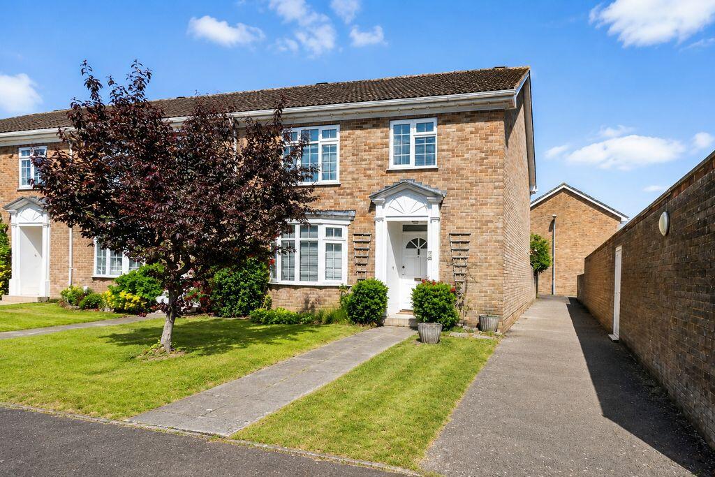 3-bed terraced on Disraeli Road, Stanpit, £485,000