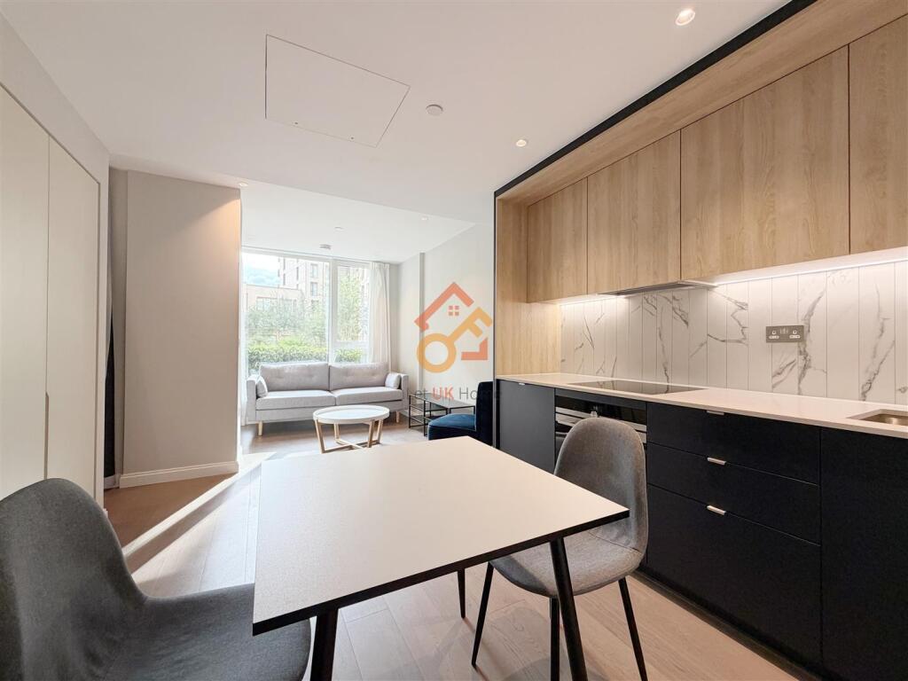 Apartment in London - View 4