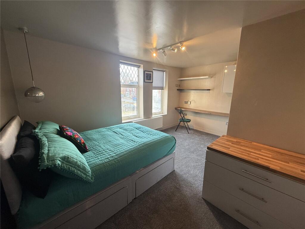 Main image of property: Stonegate, PE11