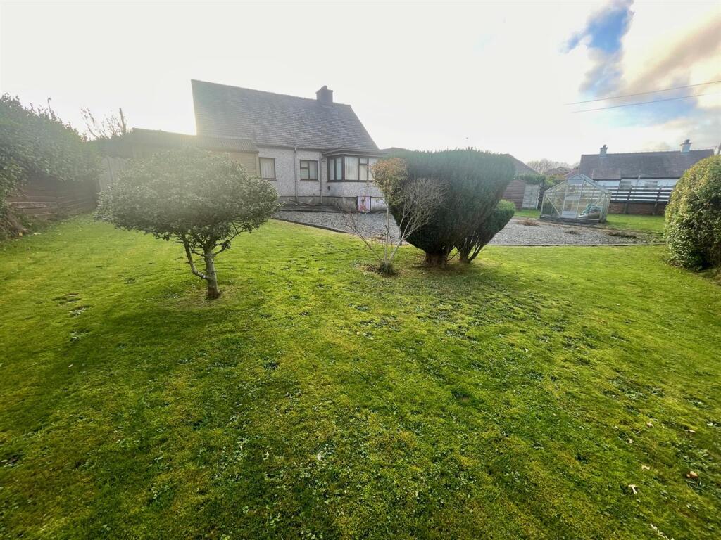 Rhostrehwfa, Llangefni photo 2