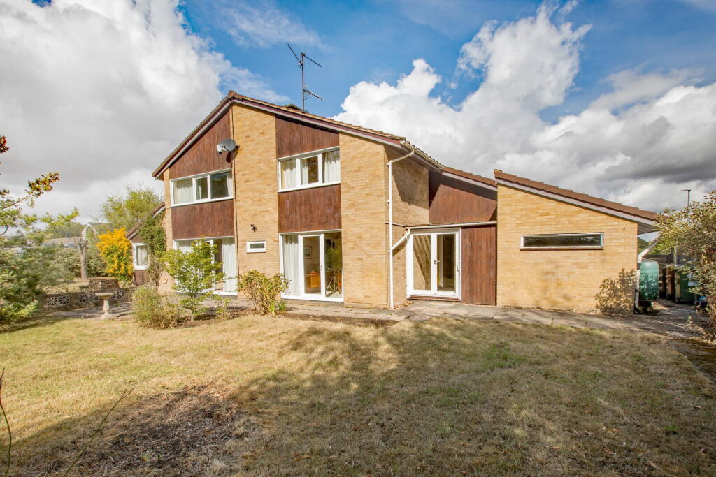 House in Northampton - View 5