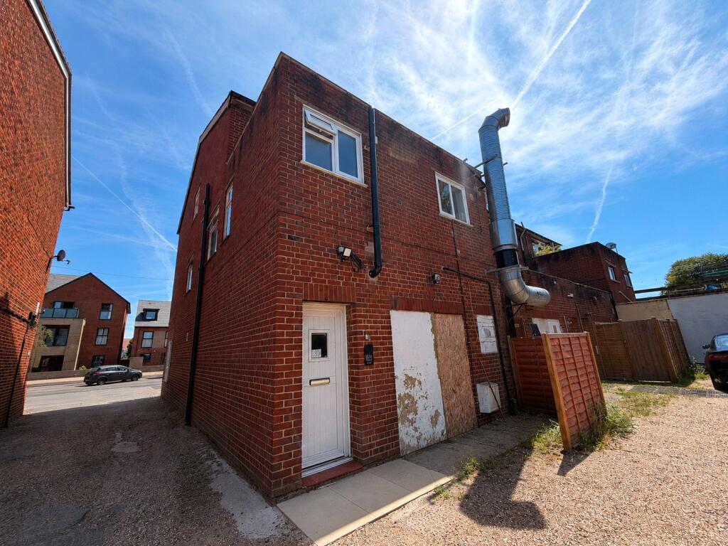 Main image of property: North Lane, Aldershot, Hampshire, GU12