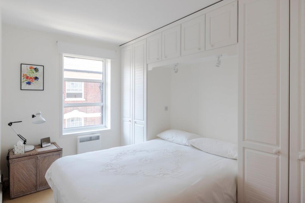 Apartment in London, City of Westminster - More