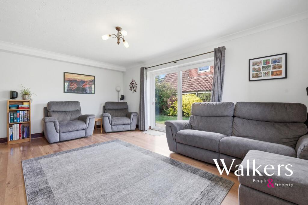 House in Brentwood, Doddinghurst - View 4